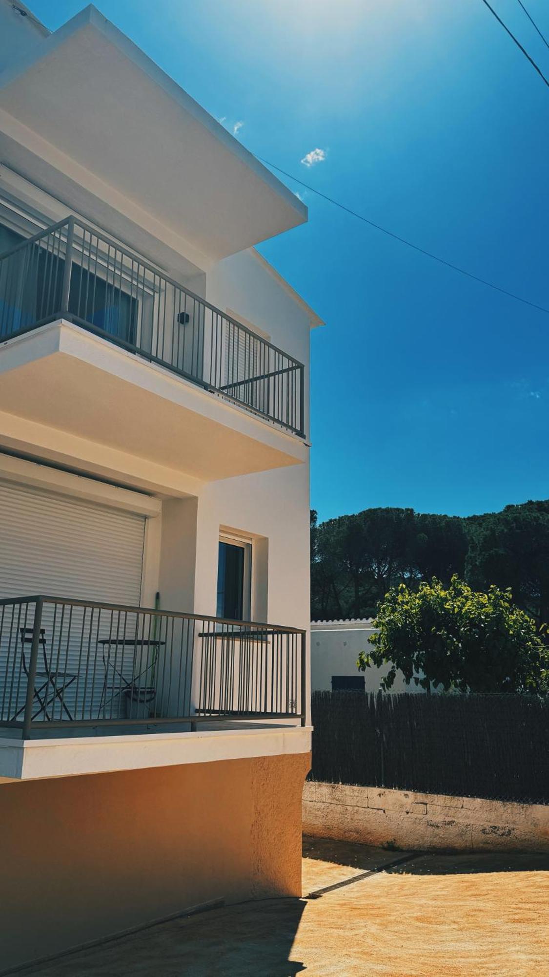 Can Romy Appartement T3 B - A 20M De La Plage De Cala Montgo L'Escala Exterior photo